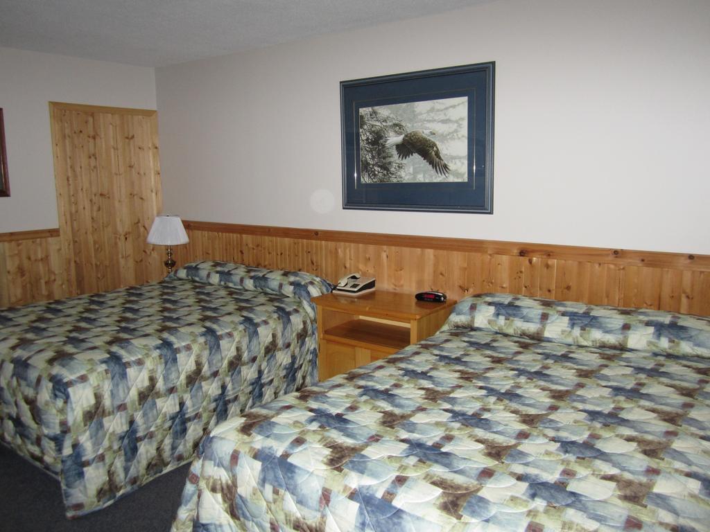 Lakeside Motel Уильямс-Лейк Экстерьер фото