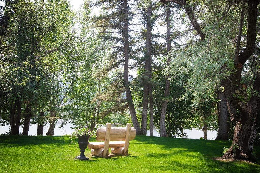 Lakeside Motel Уильямс-Лейк Экстерьер фото
