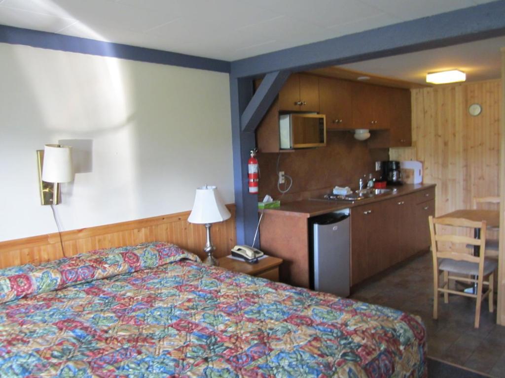 Lakeside Motel Уильямс-Лейк Экстерьер фото